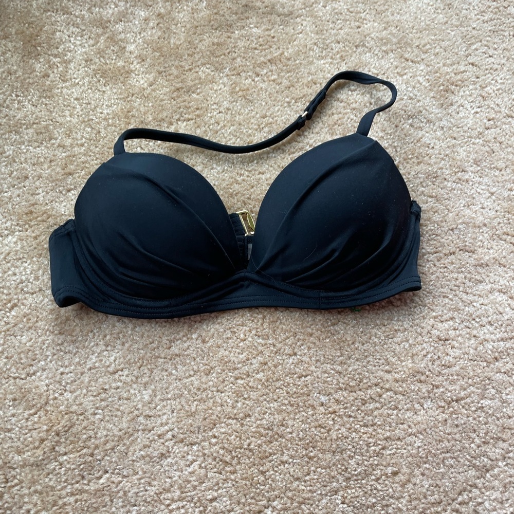 Black bikini top